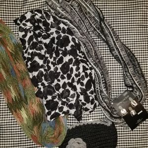 Nwt scarves